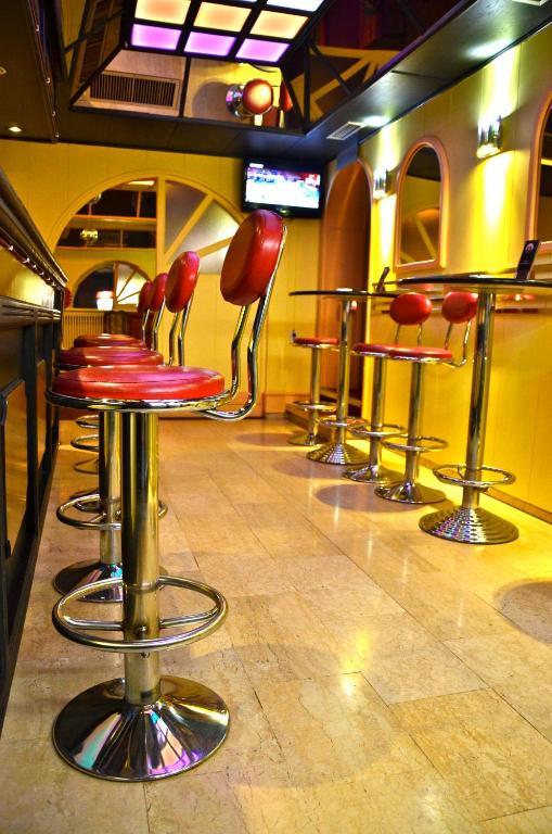 Golden Card Motel Banja Luka Exterior photo